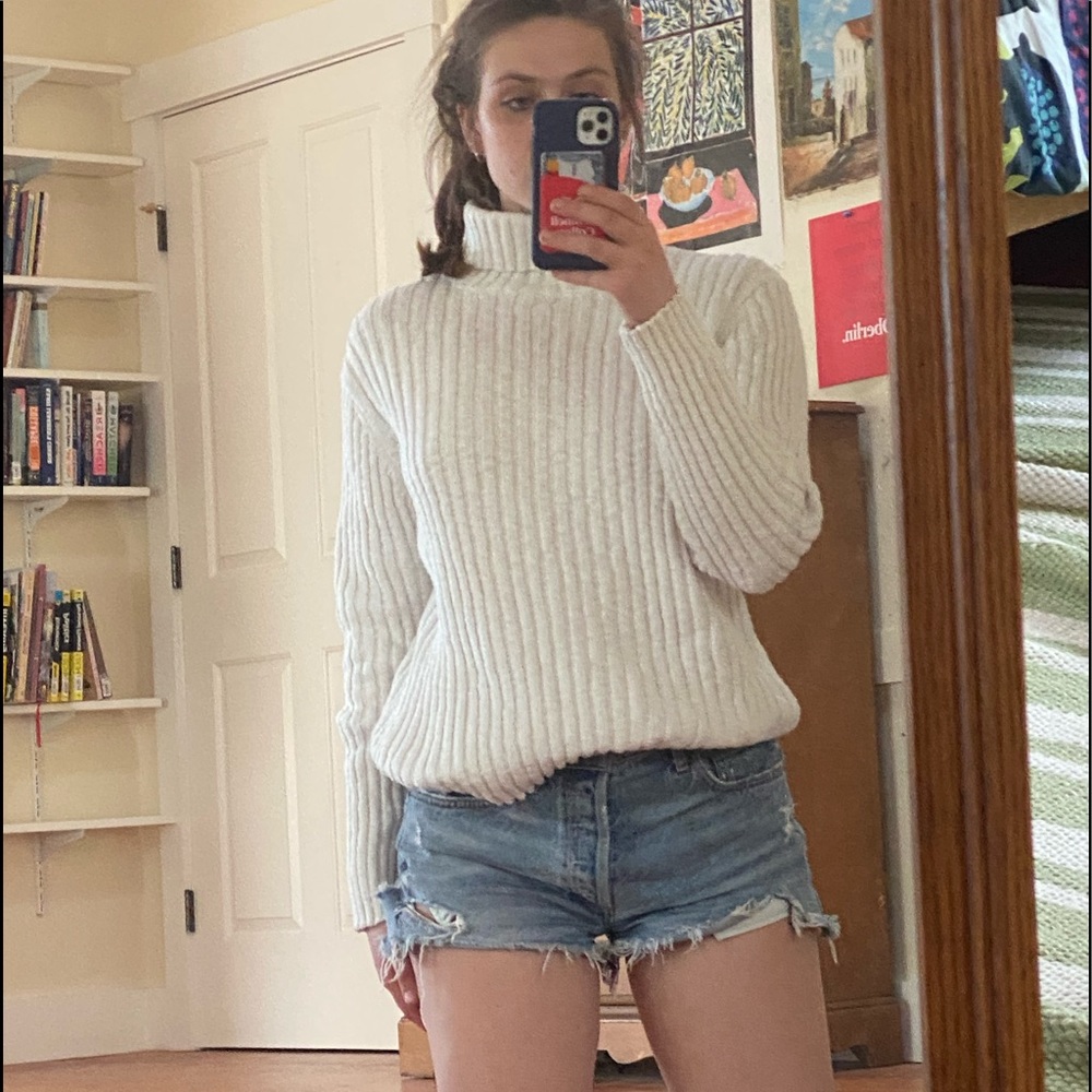 Elegant turtleneck sweater, perfect for holidays